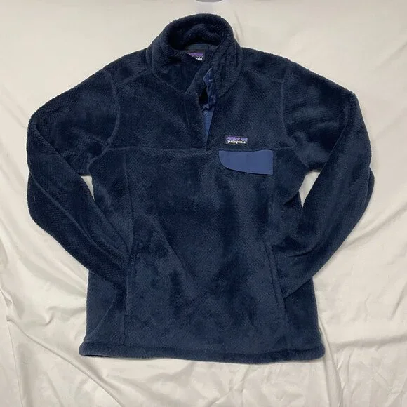 Women's navy blue Patagonia pull over - Picture 1 of 8